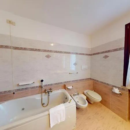 Casa Arcoiris By Bookinggardalake Manerba del Garda