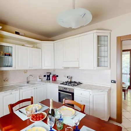 Villa Arcoiris By Bookinggardalake Manerba del Garda